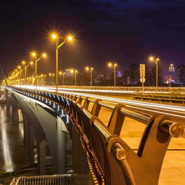 Cầu thép không gỉ Walking được sử dụng cho cầu Lư Châu mười năm không gỉ, chất lượng tuyệt vời