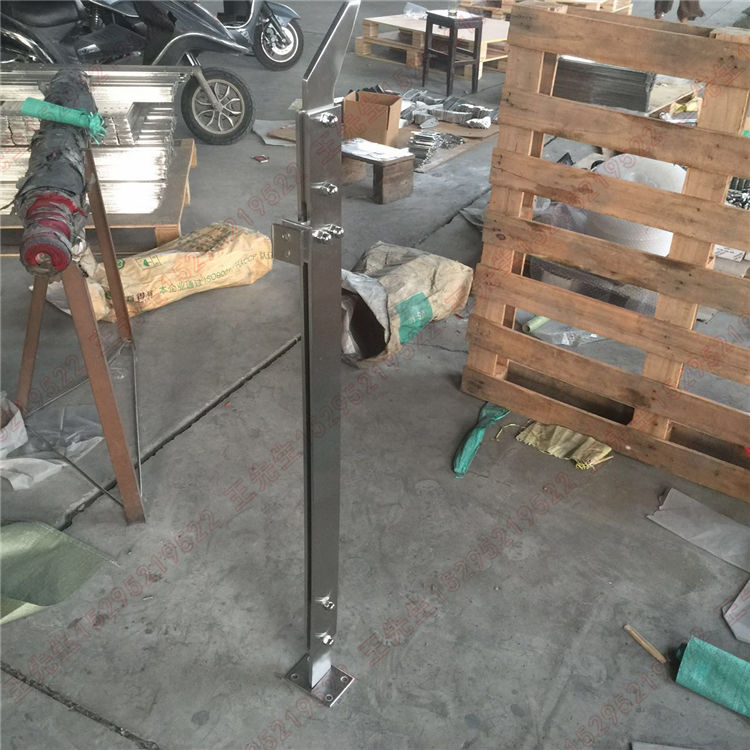 Thép không gỉ Double Flake Square Plate Clip Glass Post